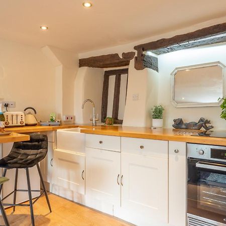 Wee Toad Hole Heart Of Kendal - Cottage Sleeps 4-6 - Dogs Welcome Eksteriør bilde