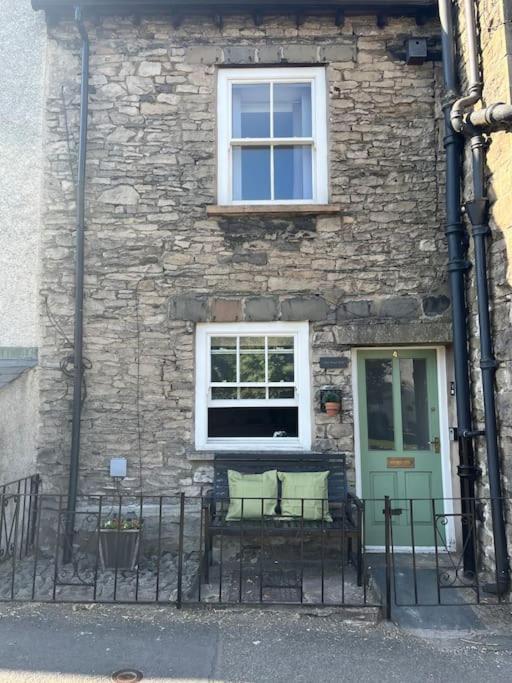 Wee Toad Hole Heart Of Kendal - Cottage Sleeps 4-6 - Dogs Welcome Eksteriør bilde